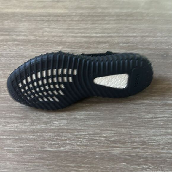 adidas Yeezy Boost 350 V2 Core‎ Black White size 9 NWT in packaging - Picture 13 of 13